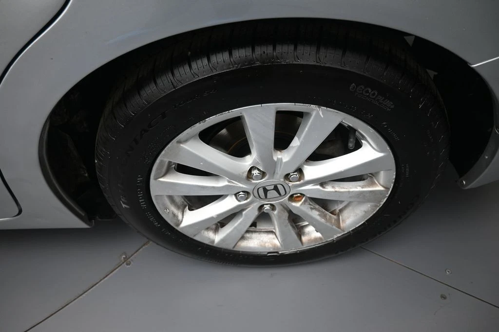 2012 Honda Civic 9th Gen - Image 15 of 31