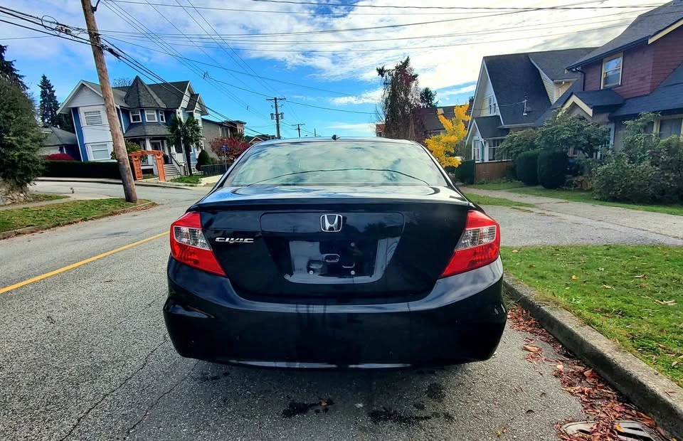 2012 Honda Civic 9th Gen - Image 5 of 19