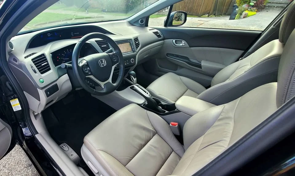 2012 Honda Civic 9th Gen - Image 8 of 19