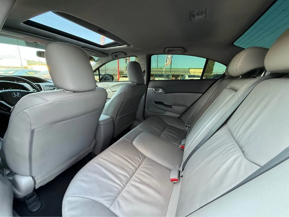 2012 Honda Civic 9th Gen - Image 9 of 10
