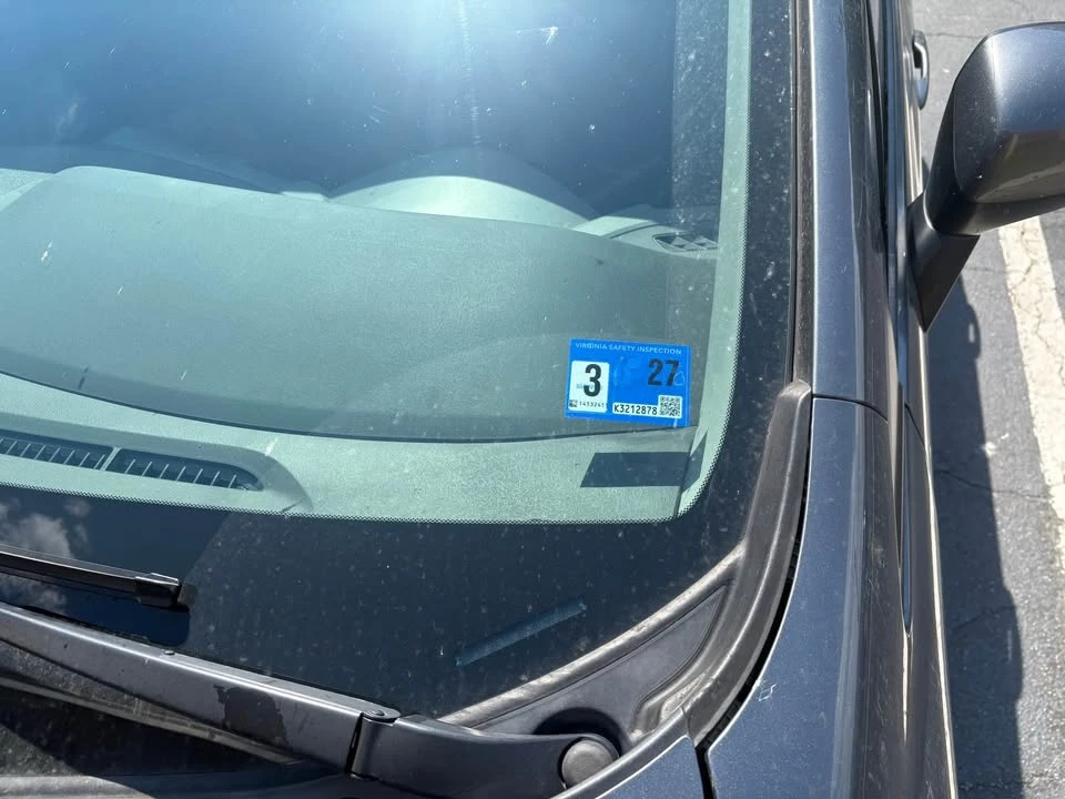 2012 Honda Civic 9th Gen - Image 2 of 10