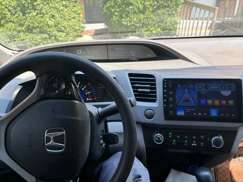 2012 Honda Civic 9th Gen - Image 4 of 10