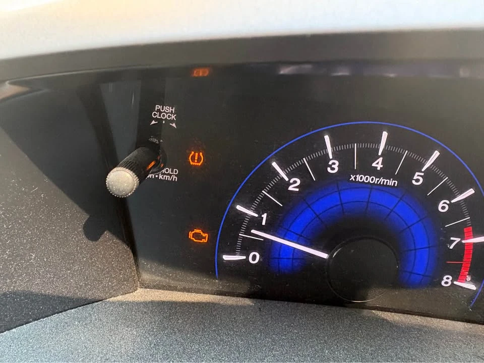 2012 Honda Civic 9th Gen - Image 5 of 10