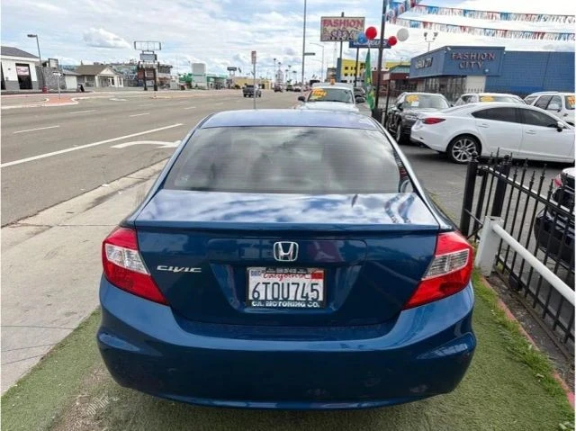 2012 Honda Civic 9th Gen - Image 3 of 8
