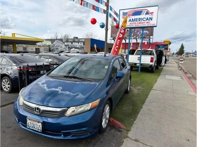 2012 Honda Civic 9th Gen - Image 2 of 8