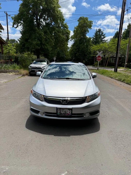 2012 Honda Civic 9th Gen - Image 6 of 13