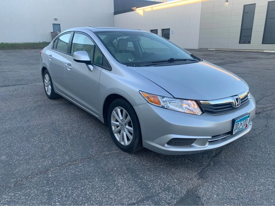 2012 Honda Civic 9th Gen - Image 8 of 12