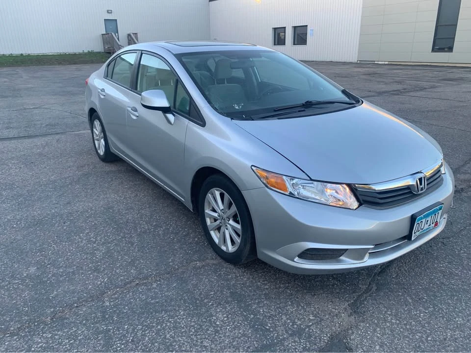 2012 Honda Civic 9th Gen - Image 5 of 12