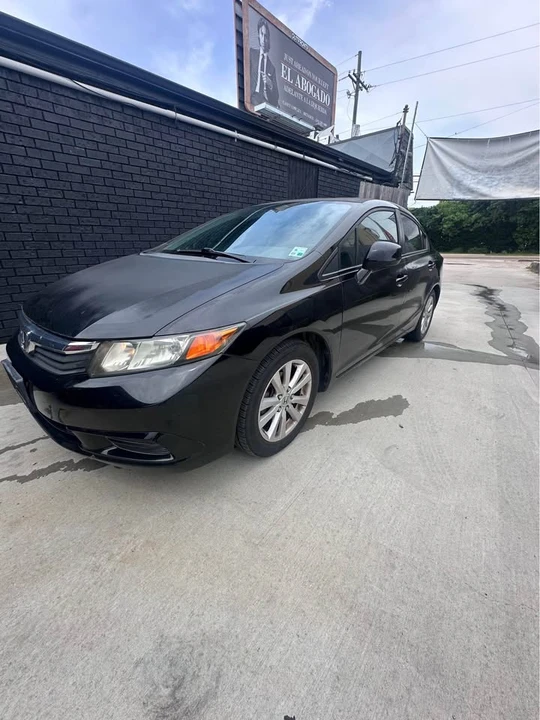 2012 Honda Civic 9th Gen - Image 3 of 18