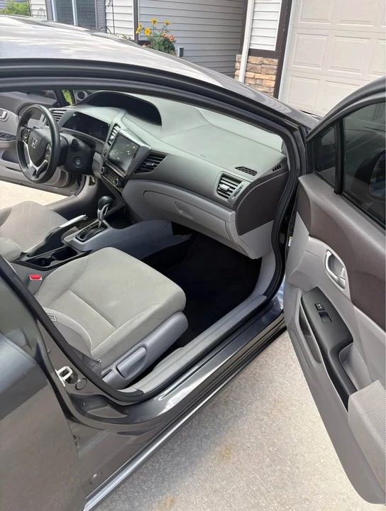 2012 Honda Civic 9th Gen - Image 12 of 18
