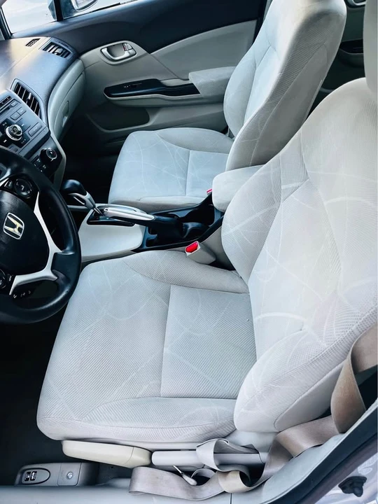 2012 Honda Civic 9th Gen - Image 3 of 8