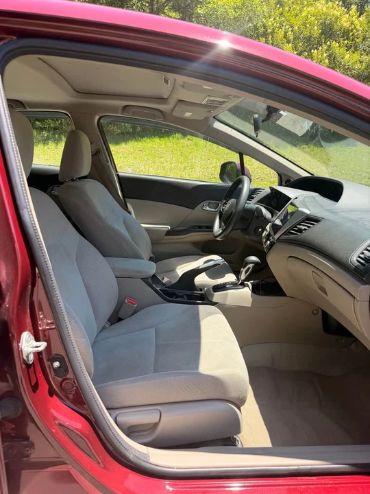 2012 Honda Civic 9th Gen - Image 10 of 12