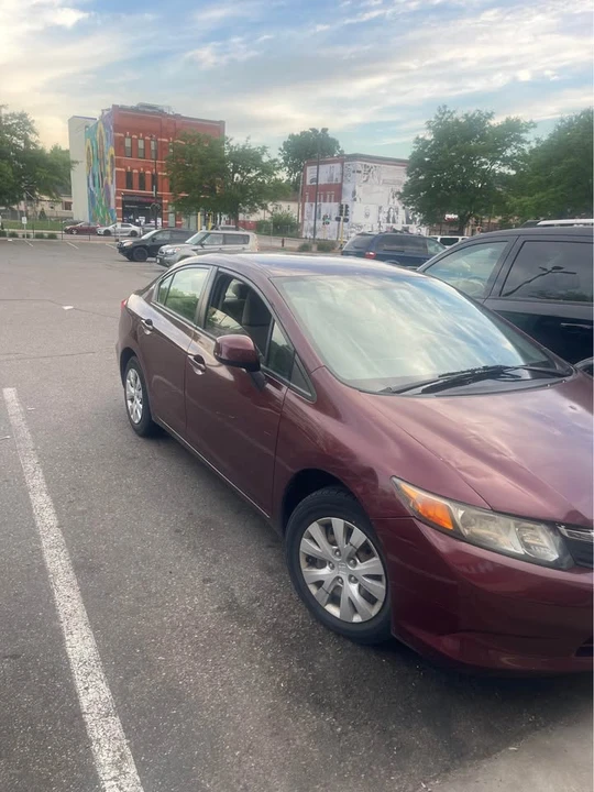 2012 Honda Civic 9th Gen - Image 2 of 4