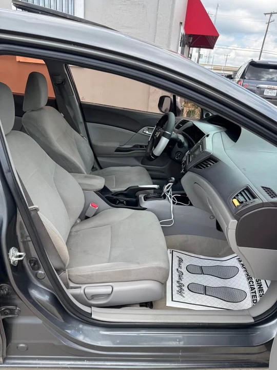 2012 Honda Civic 9th Gen - Image 12 of 14