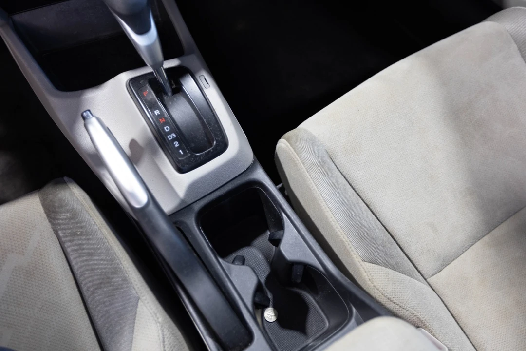 2012 Honda Civic 9th Gen - Image 26 of 31