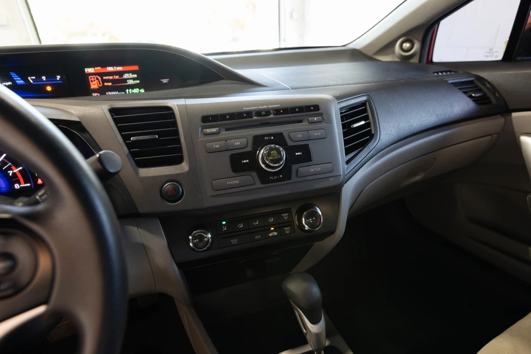2012 Honda Civic 9th Gen - Image 25 of 31