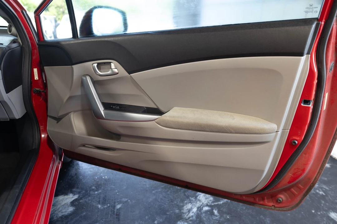 2012 Honda Civic 9th Gen - Image 29 of 31