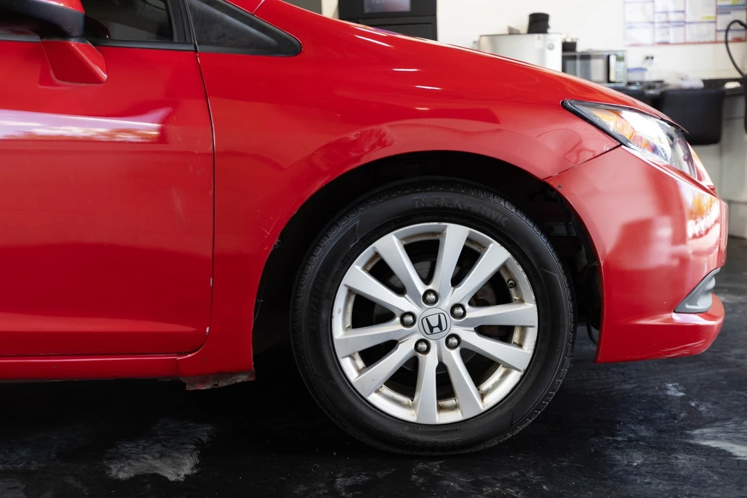 2012 Honda Civic 9th Gen - Image 16 of 31