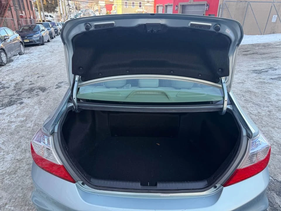 2012 Honda Civic 9th Gen - Image 17 of 20
