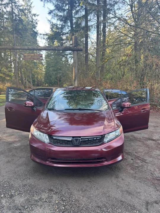 2012 Honda Civic 9th Gen - Image 2 of 6