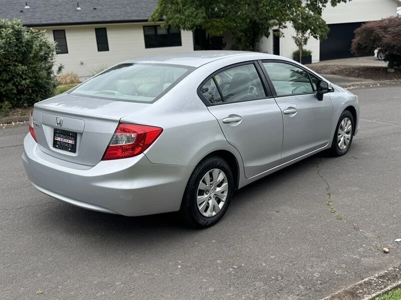 2012 Honda Civic 9th Gen - Image 5 of 12
