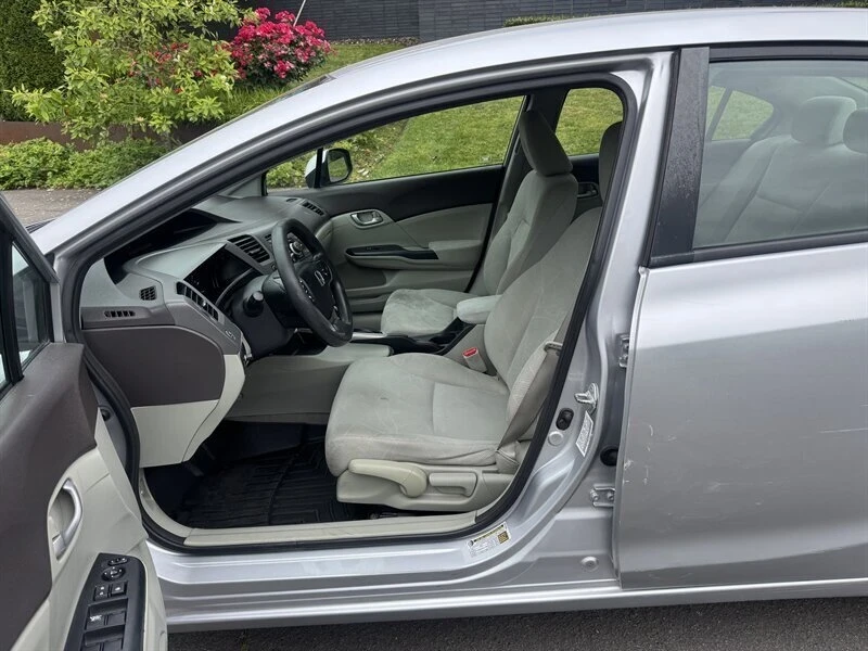 2012 Honda Civic 9th Gen - Image 8 of 12