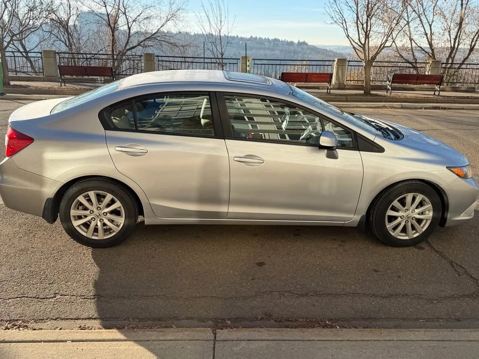 2012 Honda Civic 9th Gen - Image 7 of 13