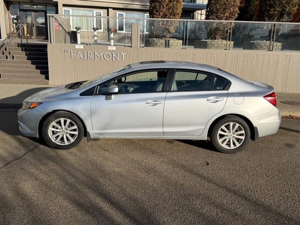 2012 Honda Civic 9th Gen - Image 3 of 13