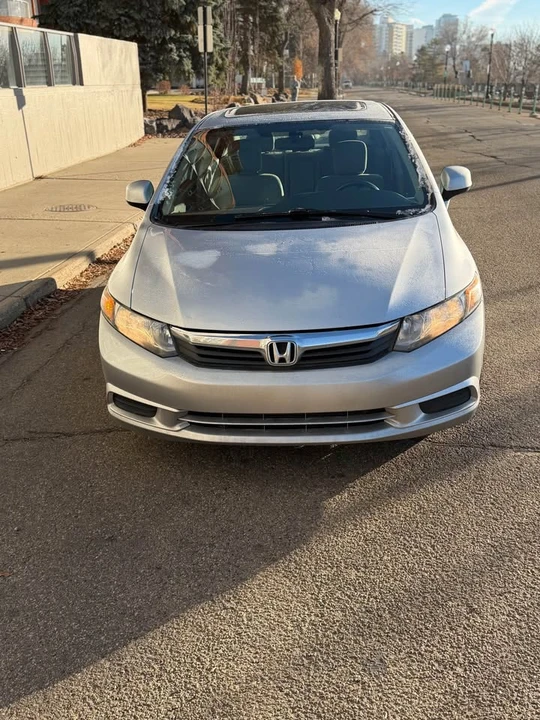 2012 Honda Civic 9th Gen - Image 2 of 13