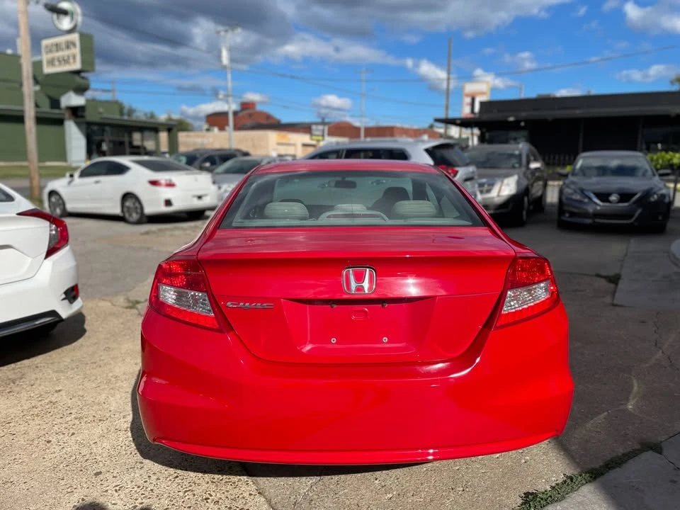 2012 Honda Civic 9th Gen - Image 5 of 18