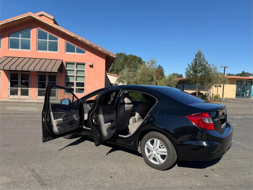 2012 Honda Civic 9th Gen - Image 6 of 10