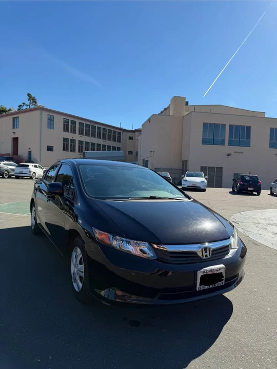 2012 Honda Civic 9th Gen - Image 2 of 10