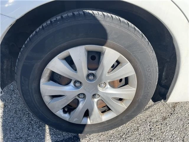 2012 Honda Civic 9th Gen - Image 12 of 21