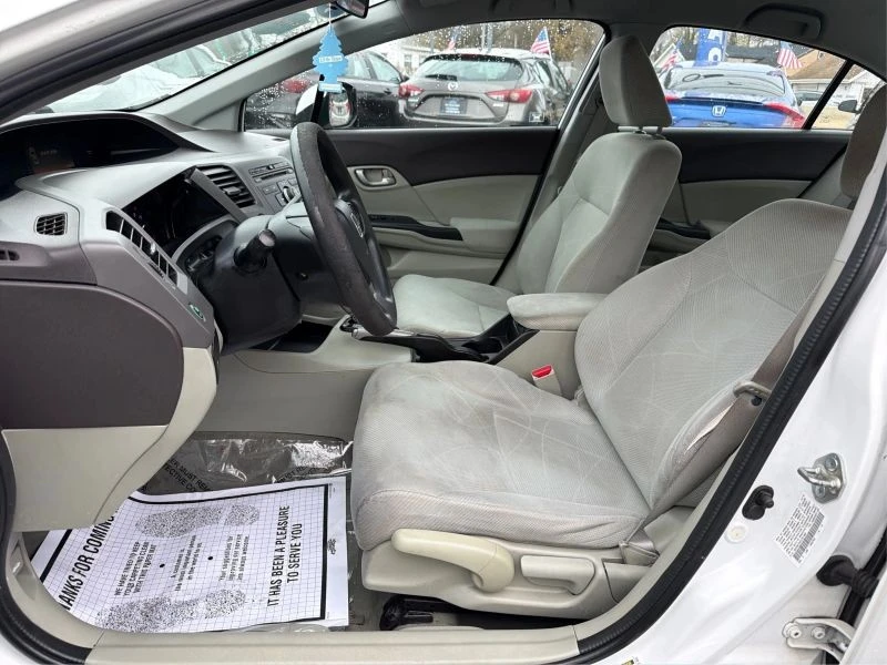 2012 Honda Civic 9th Gen - Image 9 of 12