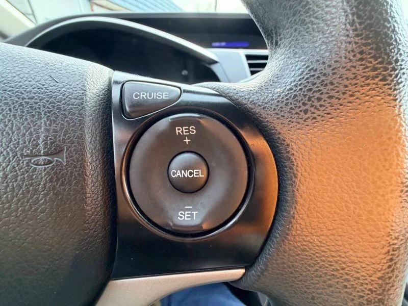 2012 Honda Civic 9th Gen - Image 9 of 12