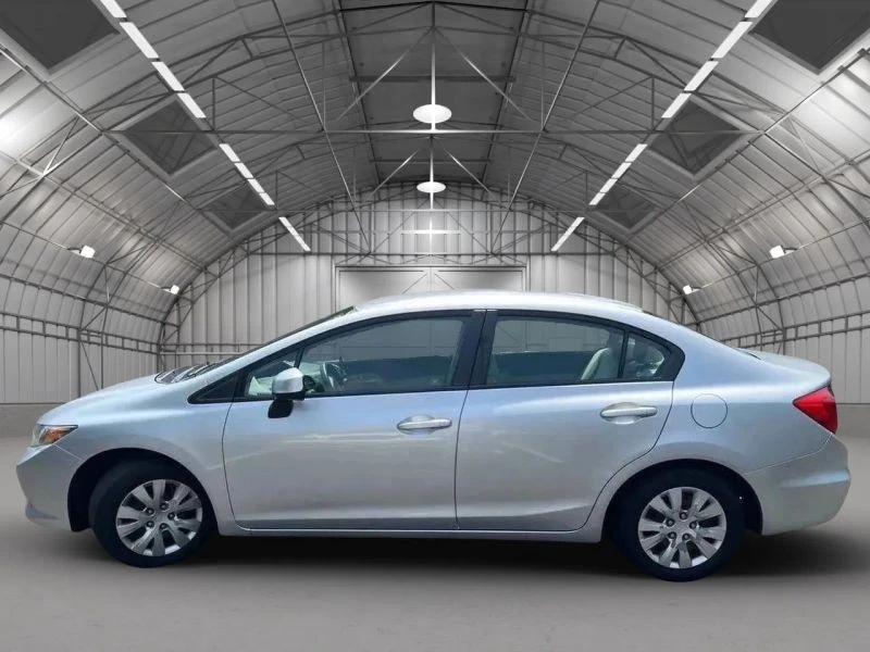 2012 Honda Civic 9th Gen - Image 3 of 12