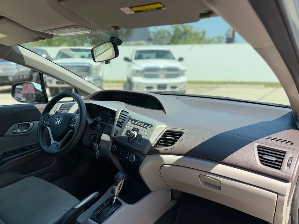 2012 Honda Civic 9th Gen - Image 17 of 29