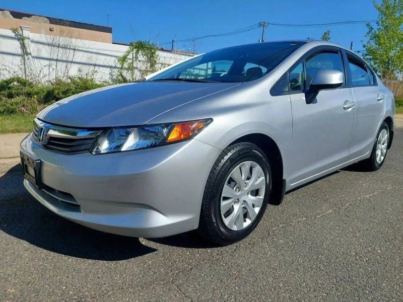 2012 Honda Civic 9th Gen - Image 4 of 12