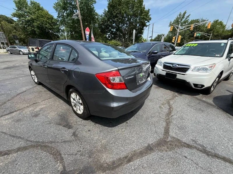 2012 Honda Civic 9th Gen - Image 9 of 12