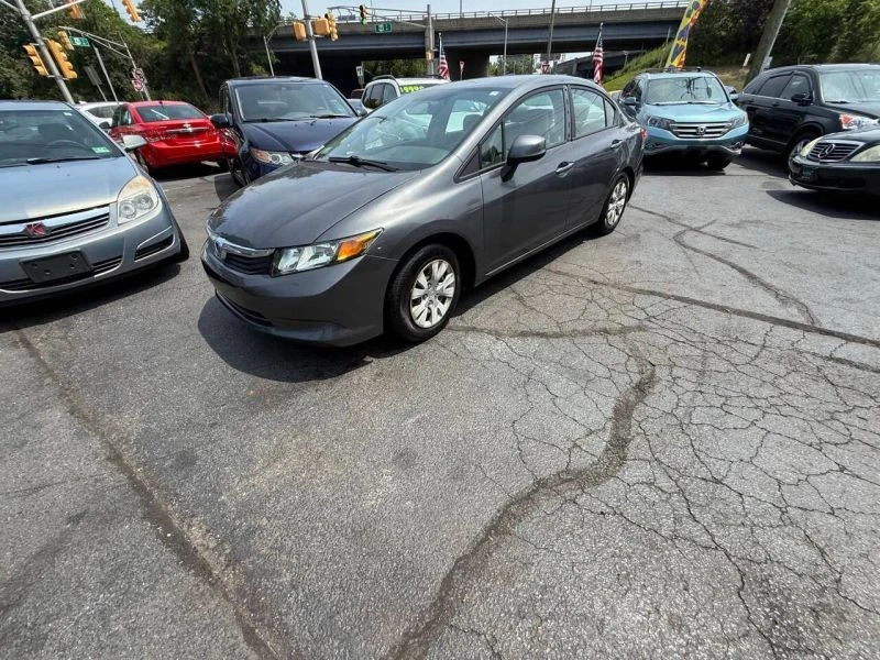 2012 Honda Civic 9th Gen - Image 5 of 12