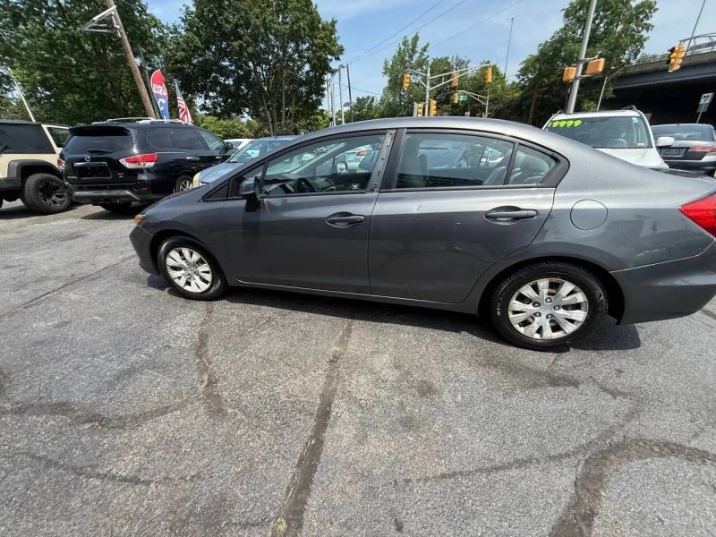 2012 Honda Civic 9th Gen - Image 8 of 12