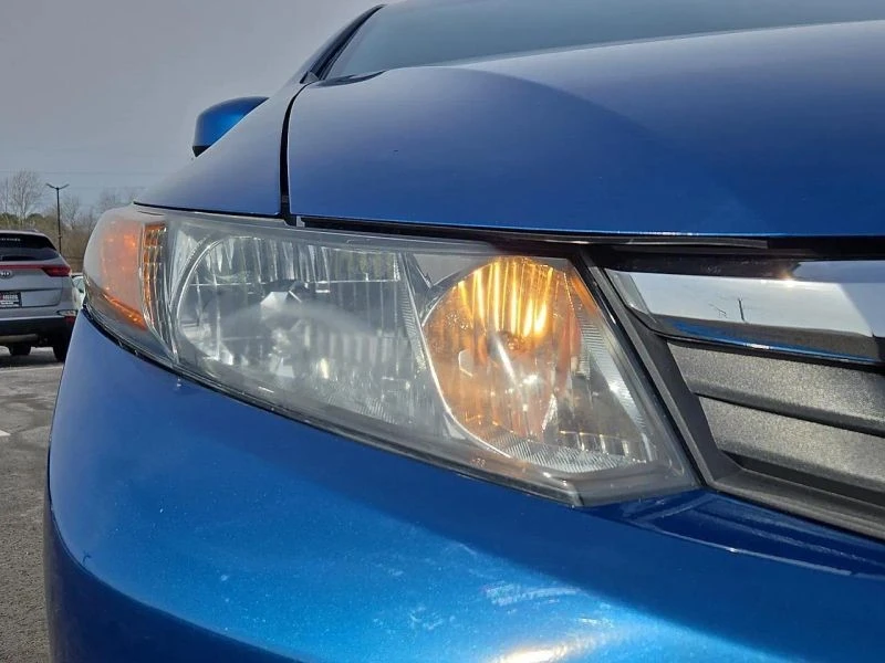 2012 Honda Civic 9th Gen - Image 9 of 12