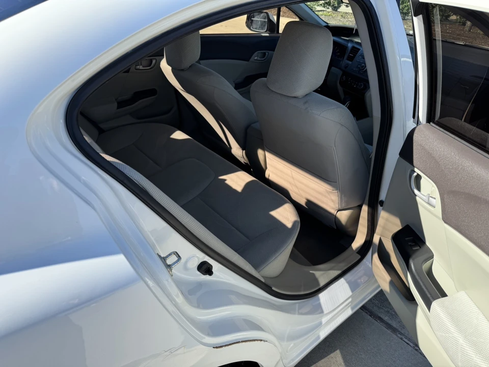 2012 Honda Civic 9th Gen - Image 16 of 30