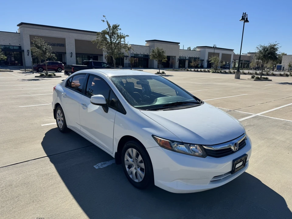 2012 Honda Civic 9th Gen - Image 7 of 30