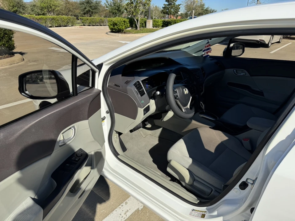 2012 Honda Civic 9th Gen - Image 12 of 30