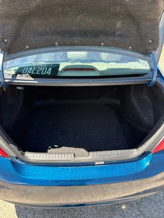 2012 Honda Civic 9th Gen - Image 6 of 12