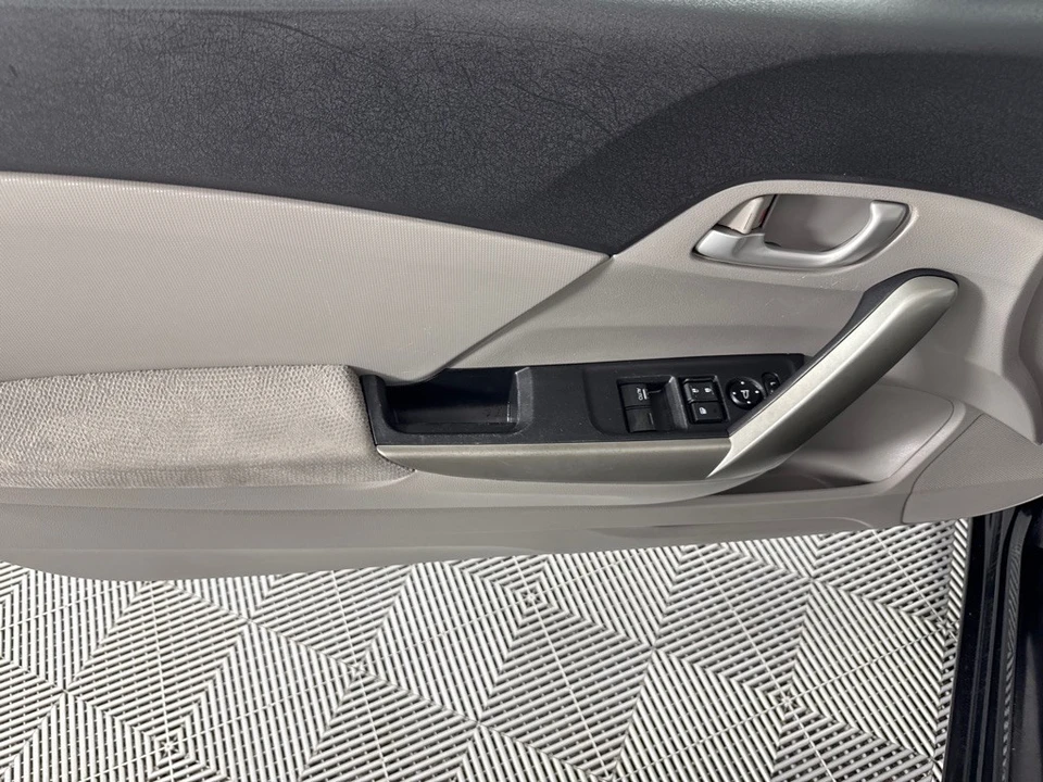 2012 Honda Civic 9th Gen - Image 11 of 12