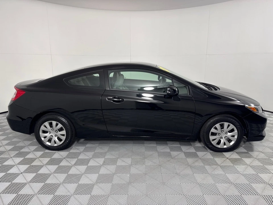 2012 Honda Civic 9th Gen - Image 4 of 12