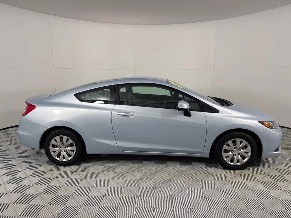 2012 Honda Civic 9th Gen - Image 4 of 12