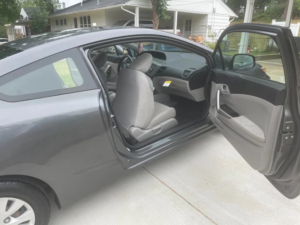 2012 Honda Civic 9th Gen - Image 10 of 21